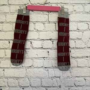 HERSEYS. Maroon Graphic socks.